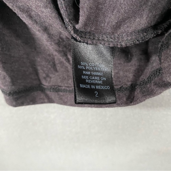 Torrid Desert Vibes V Neck Choker T Shirt Gray Cactus Sunset Woman’s Size 2x - Picture 5 of 8